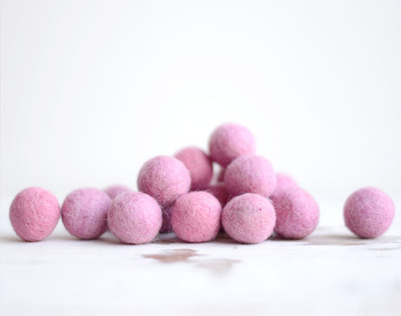 Light Pink Felt Balls 2cm x20 Wool Pom Poms. Craft Supplies. Kids Decor Craft.