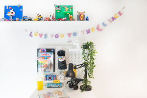 LOVE YOU TO THE MOON & BACK Garland  l Pastel