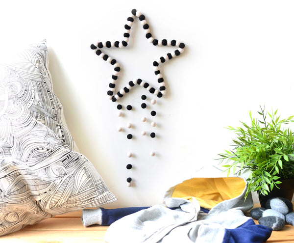 Star Mobile, Black & White, baby nursery mobile for cot, kids room wall hanging decor