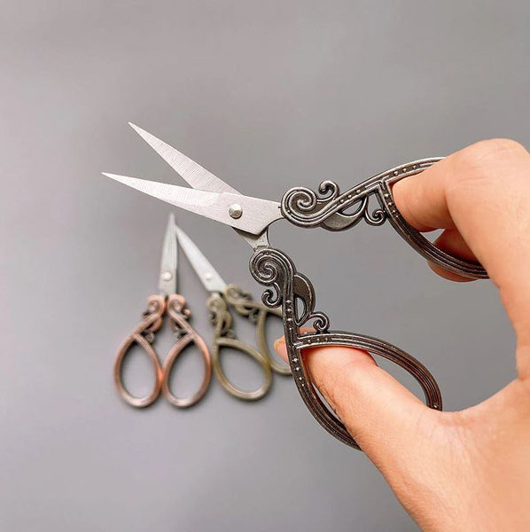 Embroidery Scissor Vintage Style, Sewing Kit Tool, Sewing Gift, Antique Retro Style
