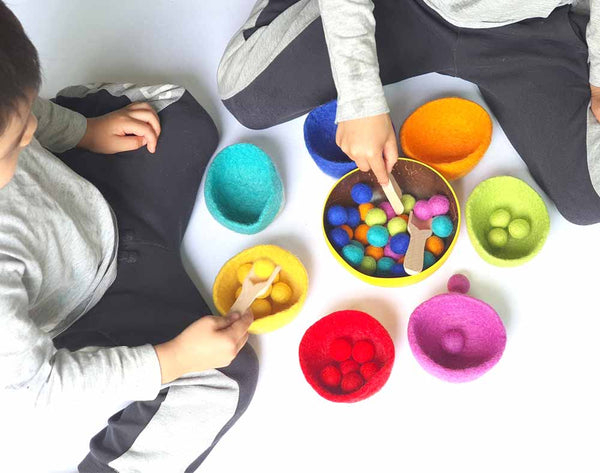 Sorting Toy Felt Bowls & Felt Balls, EARTH PASTEL Wool, Counting, Montessori Sensory Play. Learn Colours. Educational Open Ended, Pretend Cooking