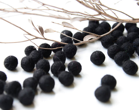 Black Felt Balls 1cm x50 Pom Poms. DIY Craft Supplies. Wool Kids Decor, Scrapbook, Beads