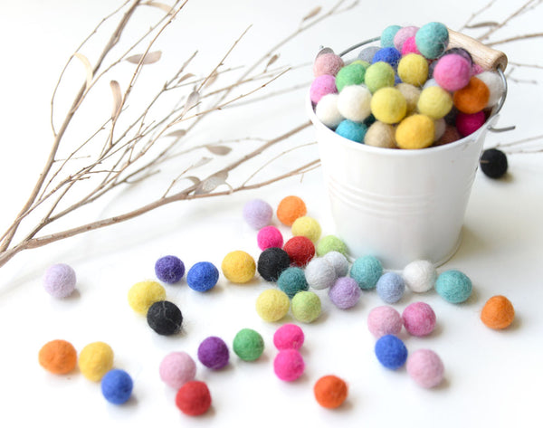 White Felt Balls 1cm x50 Pom Poms. DIY Craft Supplies. Wool Kids Decor, Scrapbook, Beads